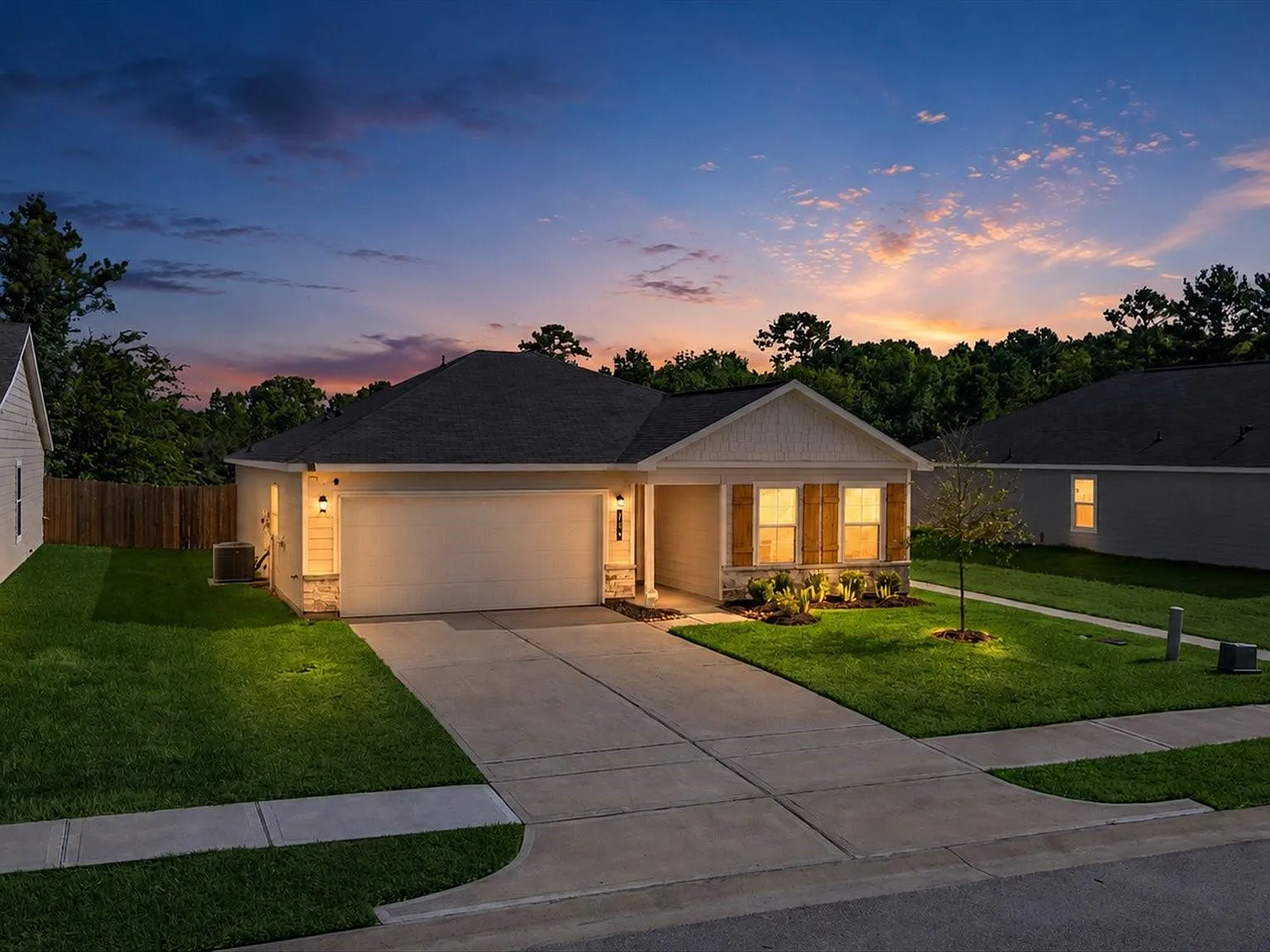 3 bed, 2.0 bath, 1411 sqft, $1,850 — Photo 4