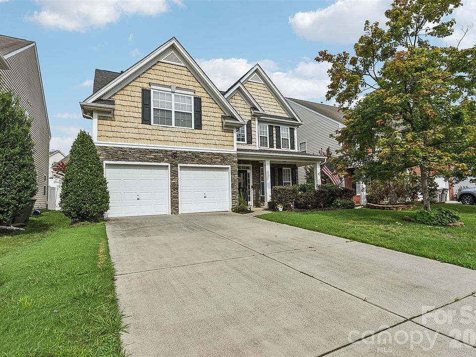 1st image of 3351 Streamside Dr