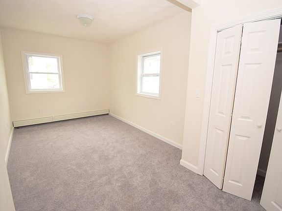 4th image of 39 Agawam St Unit 1