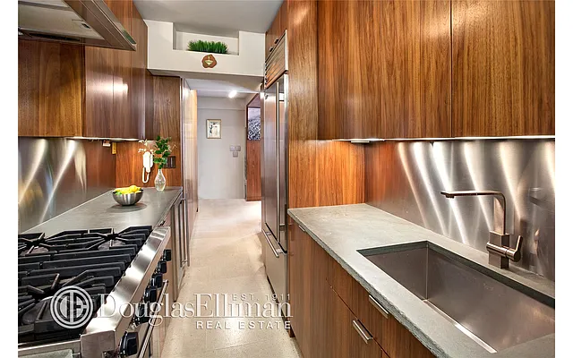 Sold by Douglas Elliman | media 10