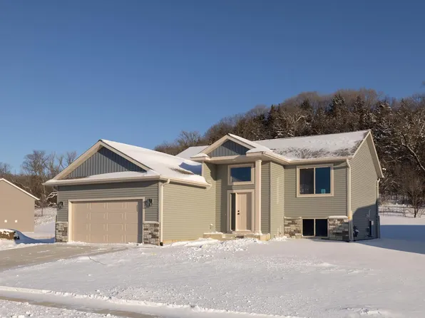 2081 Hadley Hills Dr NE, Rochester, MN 55906