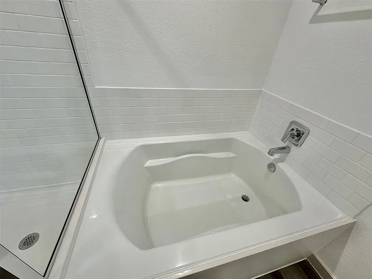 1107 Curly Angora Ct — Photo 35