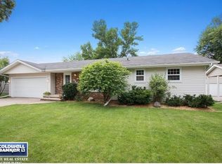 430 Jerelyn Ct, Combined Locks, WI 54113