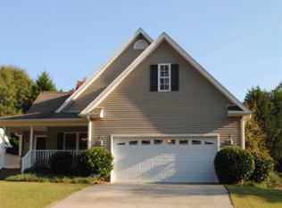 163 Grand Oak Cir, Pendleton, SC 29670