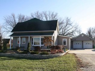 14 16th St SE, Oelwein, IA 50662
