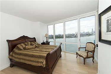 Rented by BARNES New York