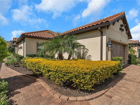 3rd image of 11435 Callisia Dr