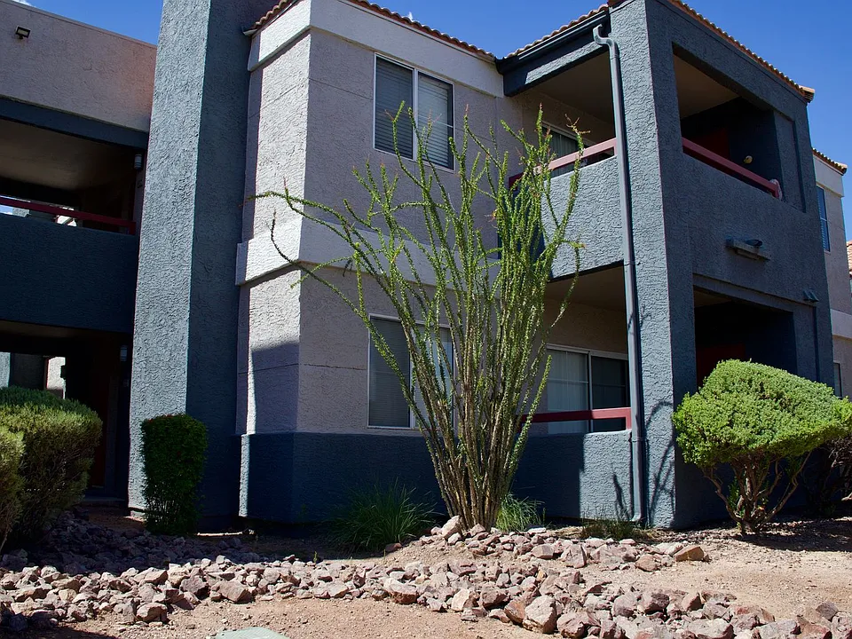 8600 W Charleston Blvd #1034