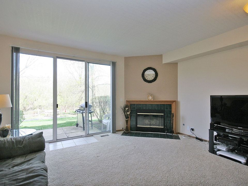 1st image of 651 Woodhaven Dr