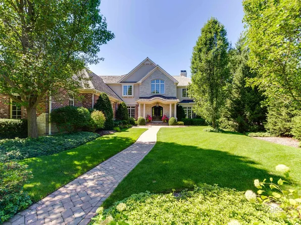 2000 Rollingwood Ln, Riverwoods, IL 60015