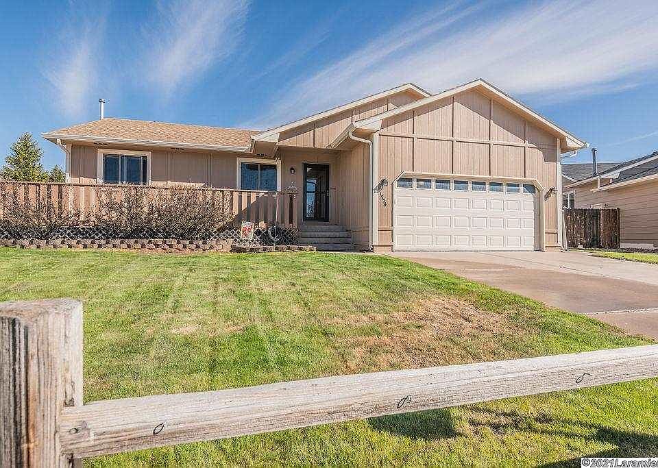 1st image of 1574 Henry Dr