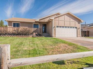 1574 Henry Dr, Laramie, WY 82072