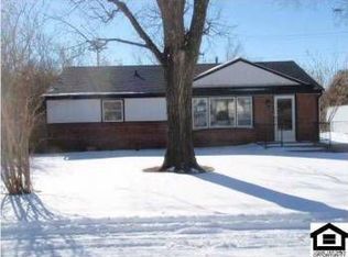 1825 Booth St, Winfield, KS 67156