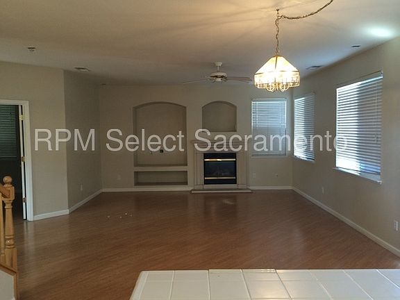 3rd image of 3742 Madrone Way