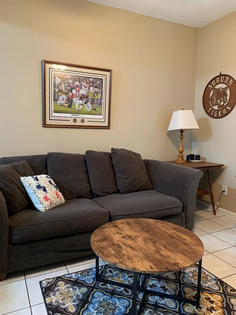 423 N Donahue Dr - Victory Condo-2 — Photo 2