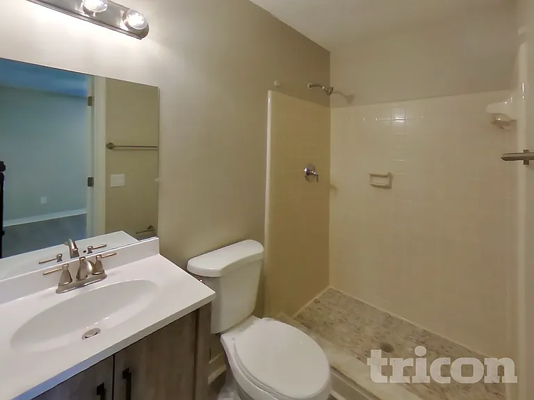 1715 Farm Way — Photo 9