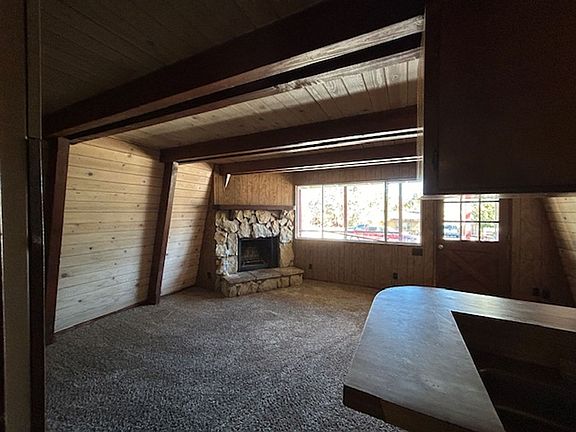 4th image of 1556 Malabar Way