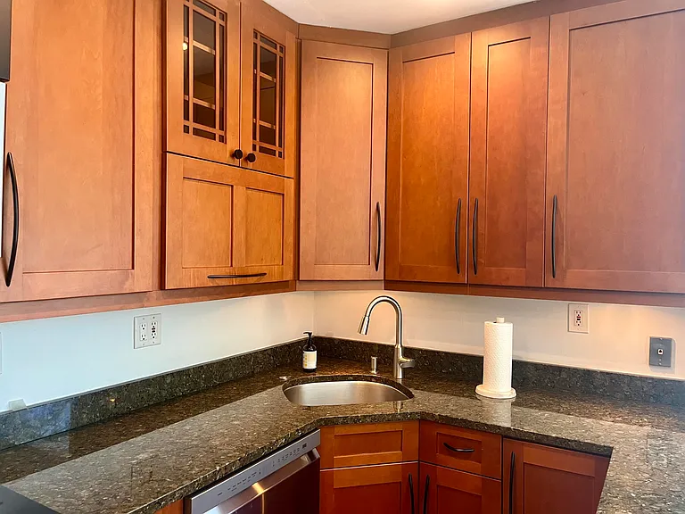 115 Dolphin Rd — Photo 28
