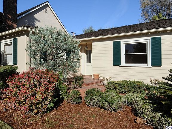 2nd image of 2935 Somerset Pl