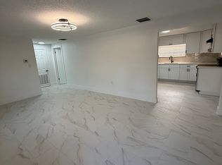 2092 N Kepler Rd, Deland, FL 32724