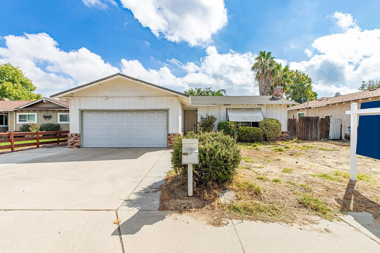 2060 Julie Ave photo 1