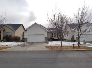 267 W Bubbling Brook Ln, Draper, UT 84020
