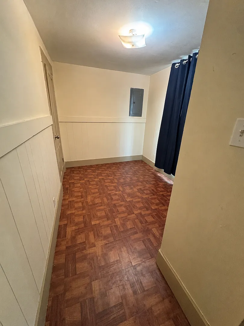 37 Maple St — Photo 4