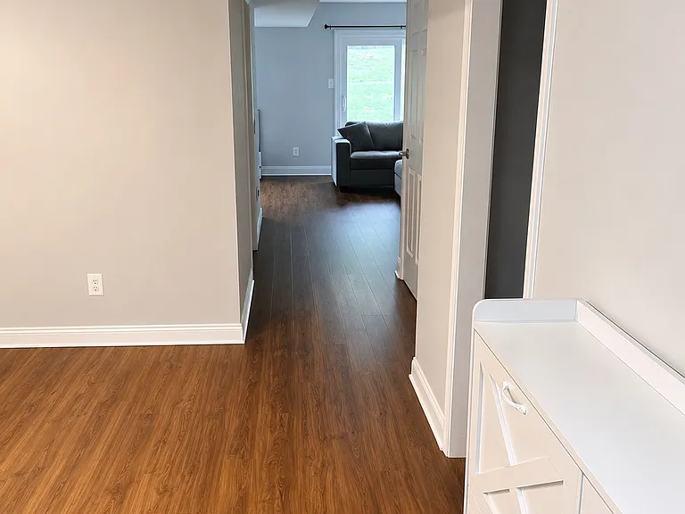 402 Danor Ct — Photo 3