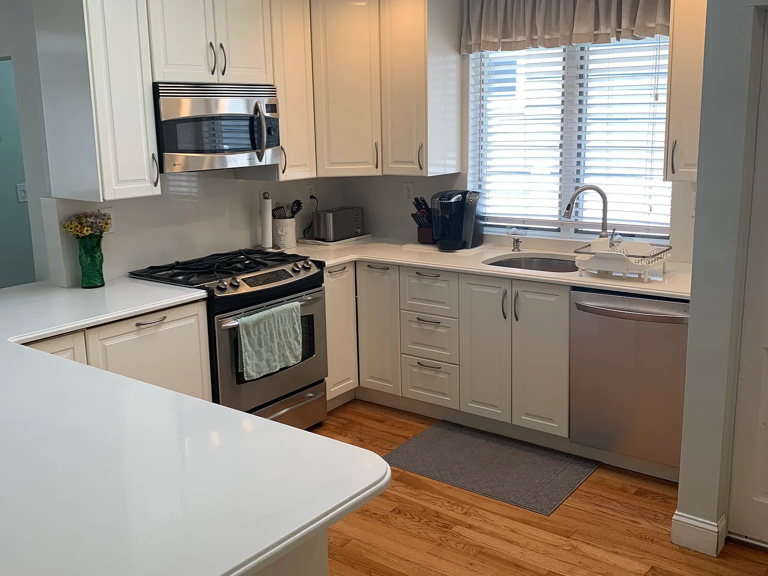 328 Beach 147 St — Photo 4