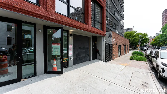 Rented by Nooklyn NYC LLC | media 32