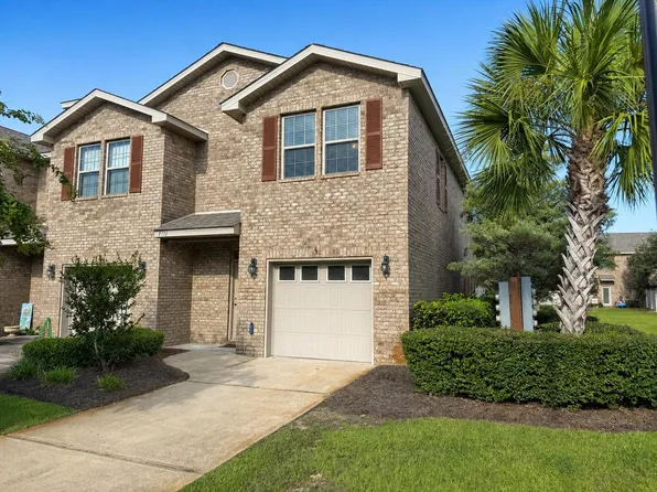 8732 Brown Pelican Cir, Navarre, FL 32566