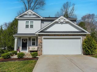 100 Bur Oak Ln, Morgantown, WV 26508