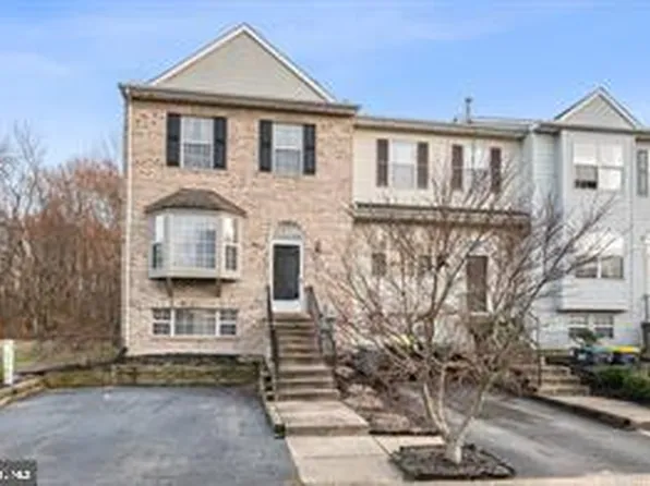 110 Edward Lee Ct, Newark, DE 19713