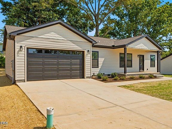 2nd image of 106 Federal Ferry Cir