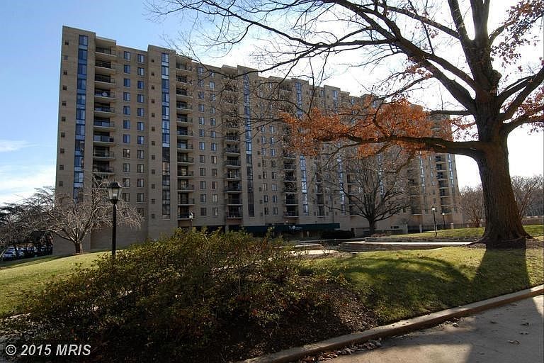 Exterior (Front)