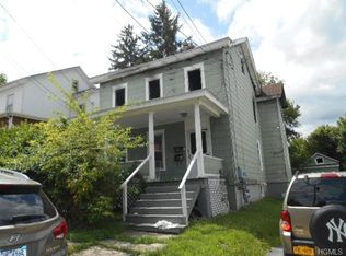 14 Charles St, Middletown, NY 10940