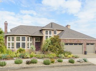 11561 SE Highland Loop, Clackamas, OR 97015