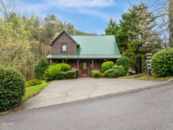 1419 Nicoha Blvd, Sevierville, TN 37876