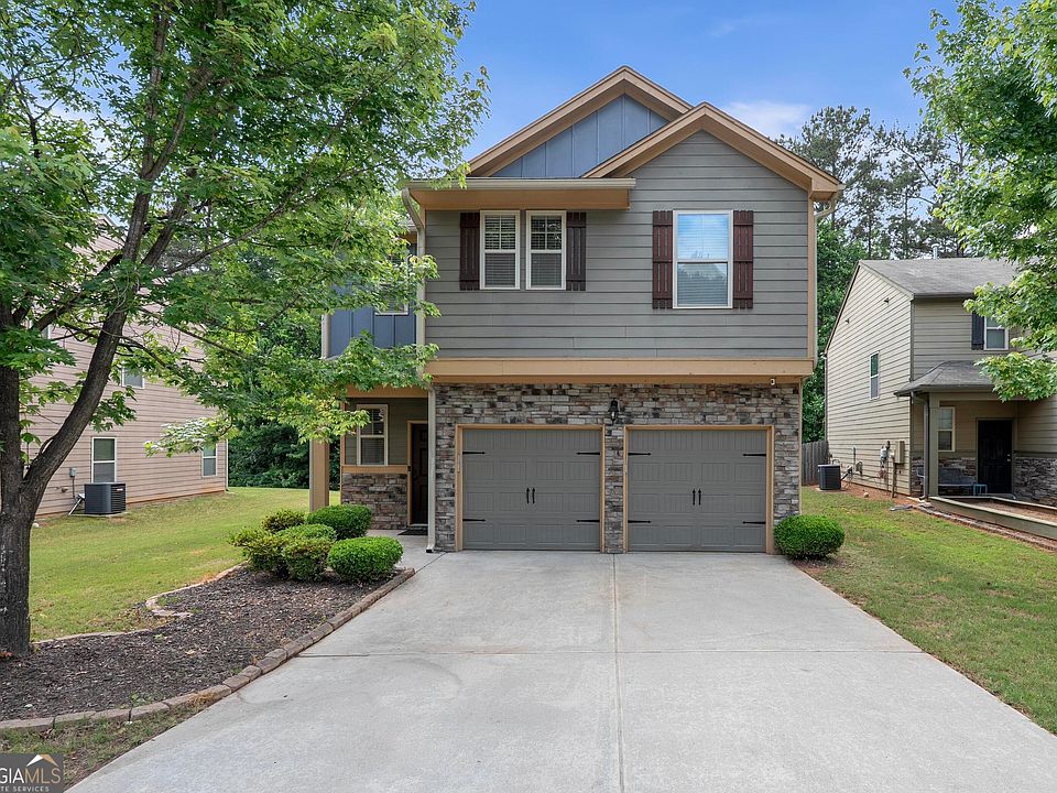 1st image of 2777 Lakeview Walk