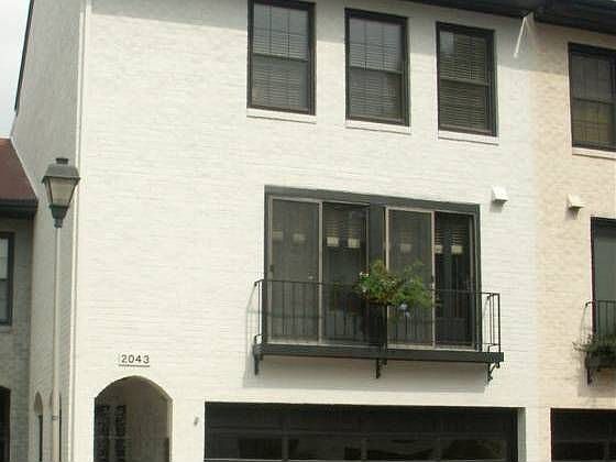 1st image of 2043 N Abingdon St