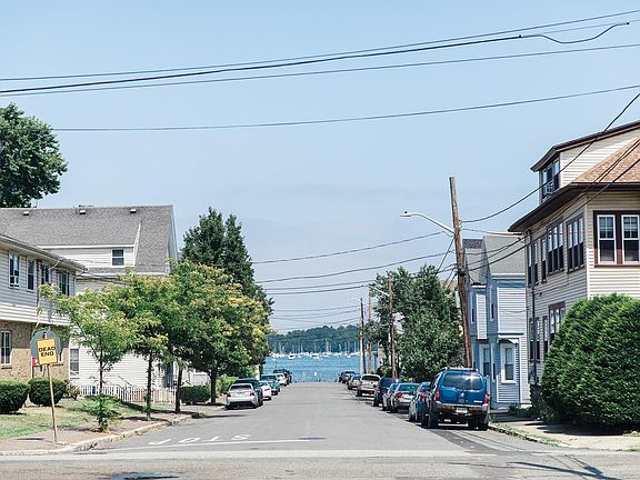 2nd image of 1 Willow Ave #1