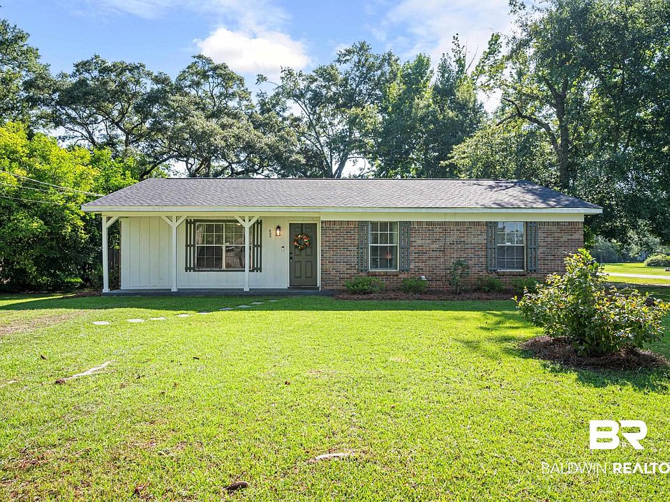 1st image of 400 Collier Ave
