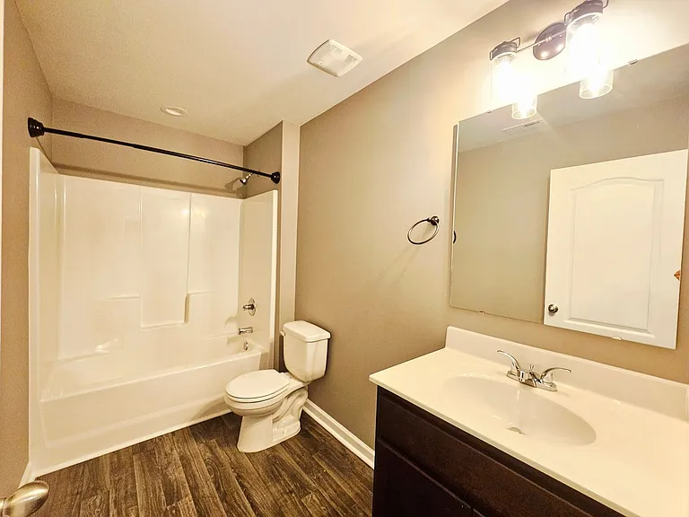1420 Demila Dr — Photo 10