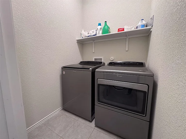 11905 Reindeer Dr — Photo 13