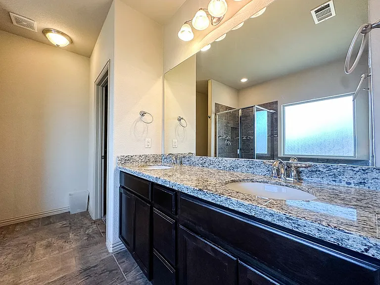 7206 Raphael St — Photo 7