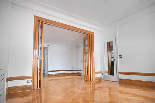 Rented by WAM Partners - William Moses Co. | media 63