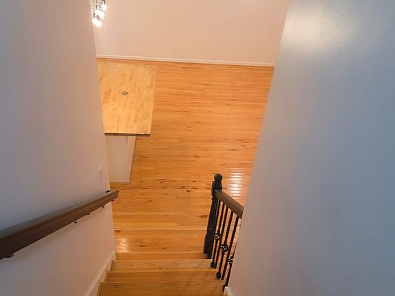 Stairs to the kitchen / bedrooms