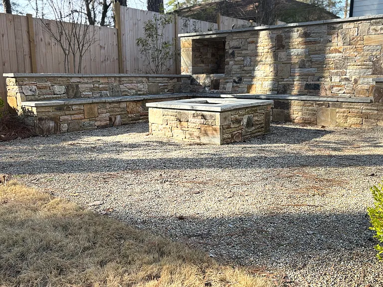 2710 Loghaven Dr NW — Photo 15