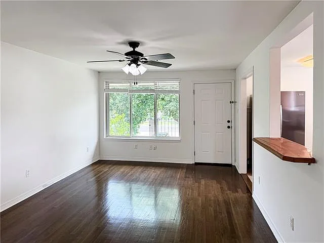 2 bed, 1.0 bath, 771 sqft, $1,450 — Photo 3