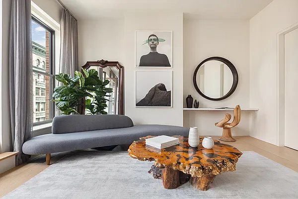 Sold by Nest Seekers International | media 11
